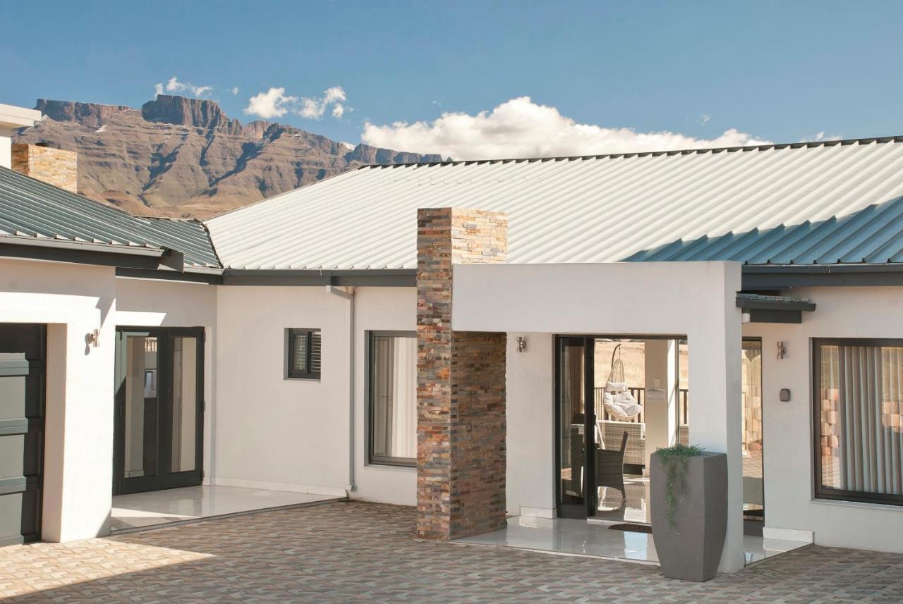 Eleven On Tumbleweed, Cathkin Estates Apartment Champagne Valley Exterior photo